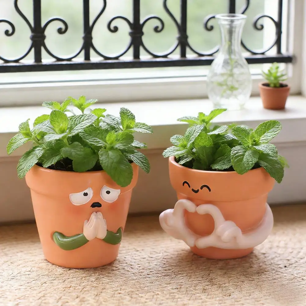 2Pcs Flowerpots Breathable Clay Texture Resin Mini Planter with 3D Relief Anthropomorphic Design Desktop Balcony Windowsill Deco