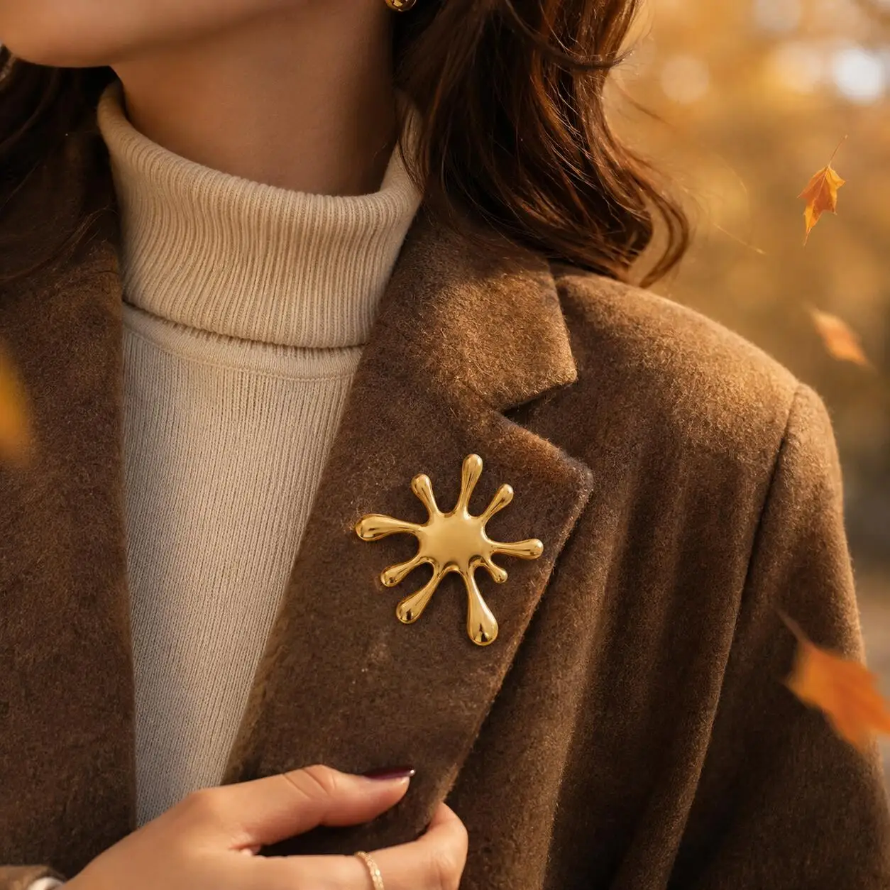 Brooch Pin for Women, Abstract Irregular Art Shape 18K Gold Plated Lapel Pin, Fashion Clothing Accessory Jewelry Gift