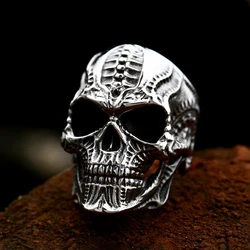 Gothic New Alien Skull Ring For Men 316L Stainless Steel Punk Motorcycle Biker Ring Male Fashion Party Jewelry Gifts Wholesale