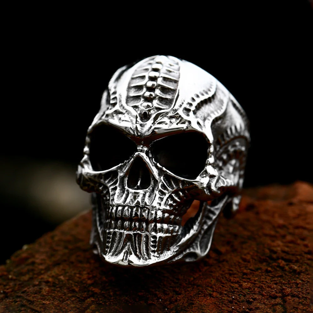 Gothic New Alien Skull Ring For Men 316L Stainless Steel Punk Motorcycle Biker Ring Male Fashion Party Jewelry Gifts Wholesale