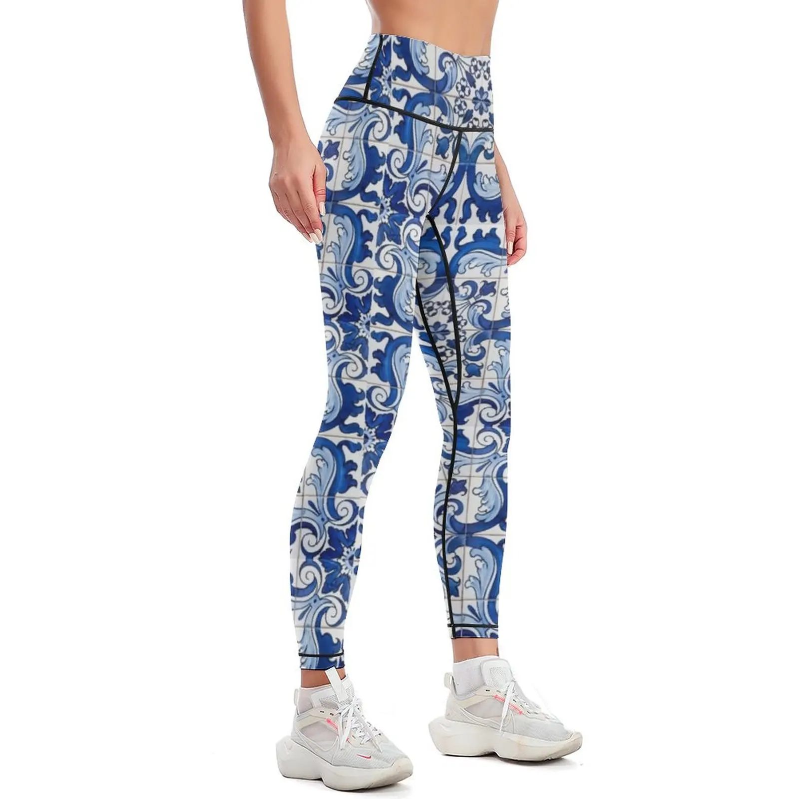 Antique Classic Lisbon Blue Azulejo Tile Floral Pattern Leggings Women's sportswear for fitness Womens Leggings