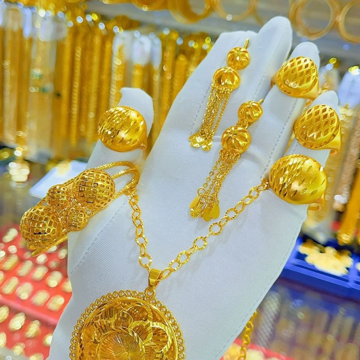 

New Necklace Earring Ring Bracelet Handicraft Set for Women DD10105