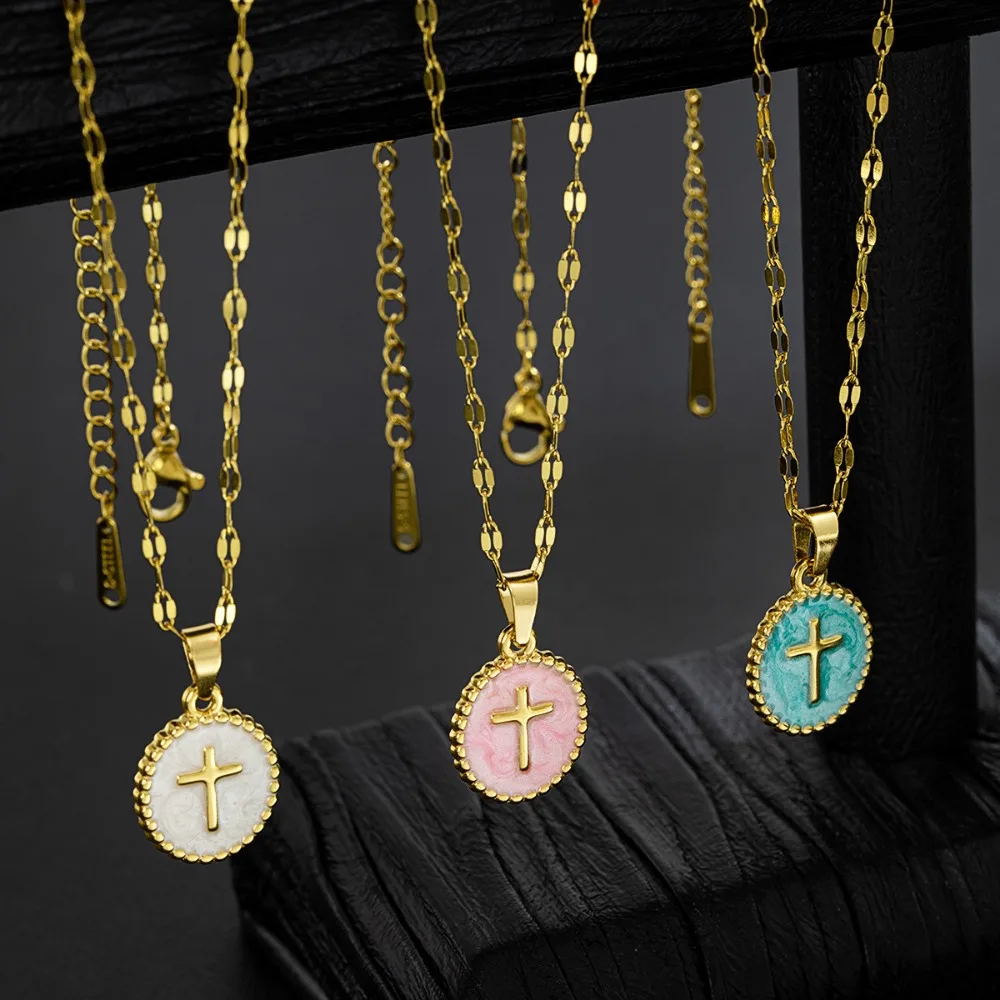 Fashion Simple Pink Round Dripping Oil Cross Pendant Necklace for Women Exquisite Implies Continuous Good Fortune Jewelry Gifts