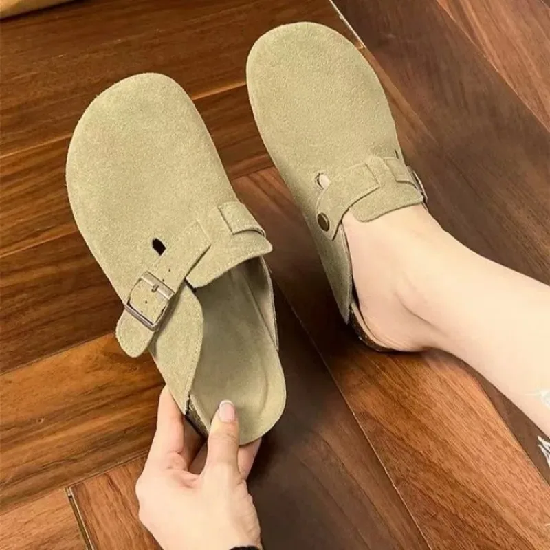 Fashion Women Suede Clogs Slippers Adjustable Buckle Slip on Footbed Home Clog Slippers Outdoor Beach Sandals With Arch support