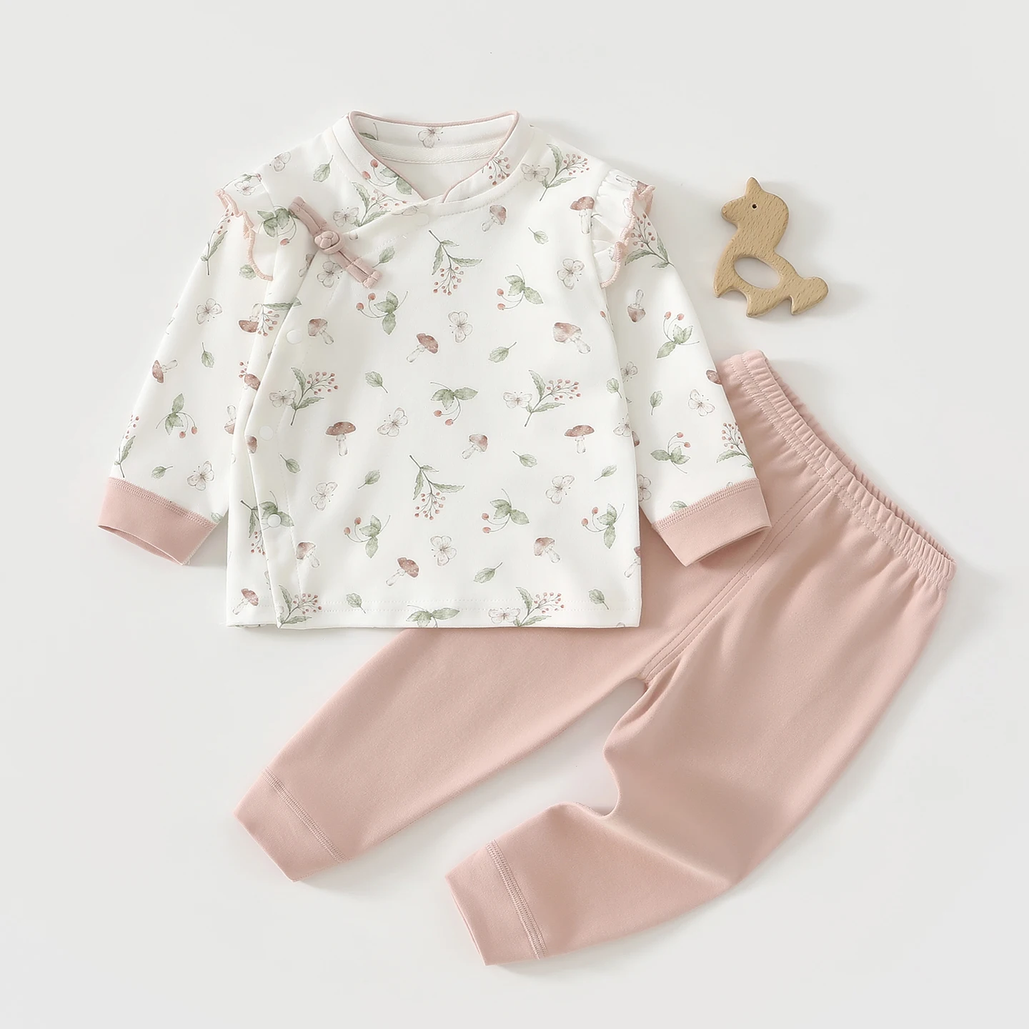

Four-Season Baby Clothes Newborn Pure Cotton Seamless Buttoned Autumn Outfit Set Two-Piece Set for Boys and Girls