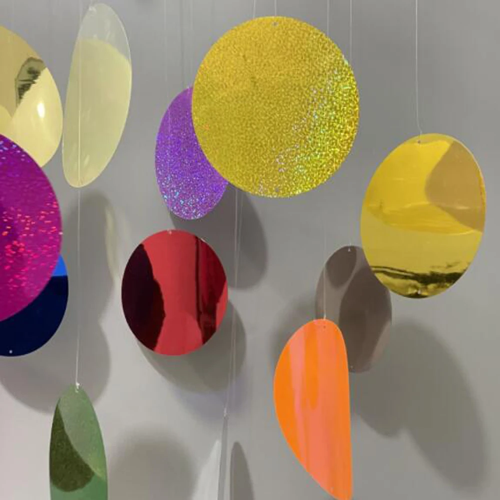 

Large 500g 15cm 150mm Silver Mermaid Color Gold Transparent Illusion Magical Shiny Stage Decoration Circular Round 2hole Sequin