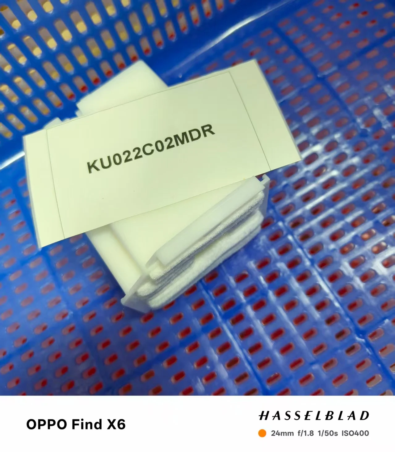 

Губчатый абсорбер для резервуара для отработанных чернил для EPSON L1110 L3100 L3110 L3101 L3115 L3150 L3151 L3160 L5190 L3116 1830528 1749772