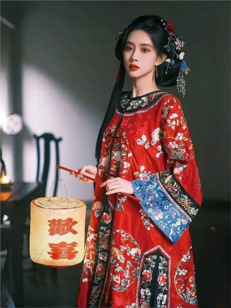 

Женское красное свадебное платье Hanfu с тяжелой вышивкой для молодой леди сувениров Shanxi