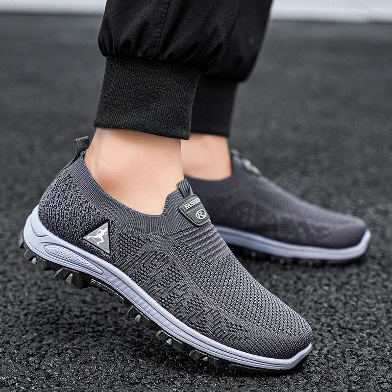 Summer Fashion Men Sneakers Breathable Men Loafers Fashion Slip On Sneakers For Men Comfortable Men Loafers Shoes Without Laces