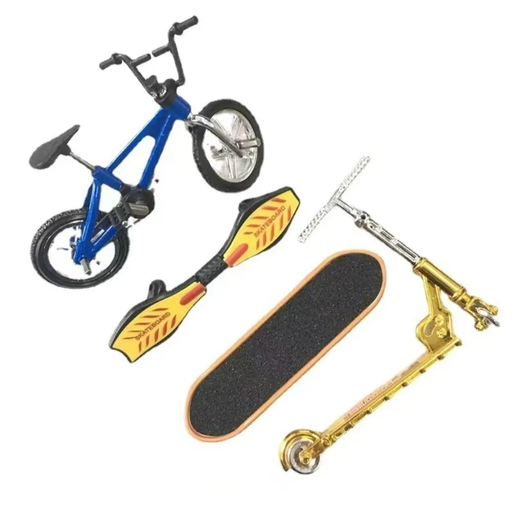 Mini rower ze stopu, model roweru, brelok dla miłośników jazdy na rowerze, nagroda do automatu z zabawkami, mały prezent, metalowa ozdoba na biurko, zabawka kolekcjonerska.