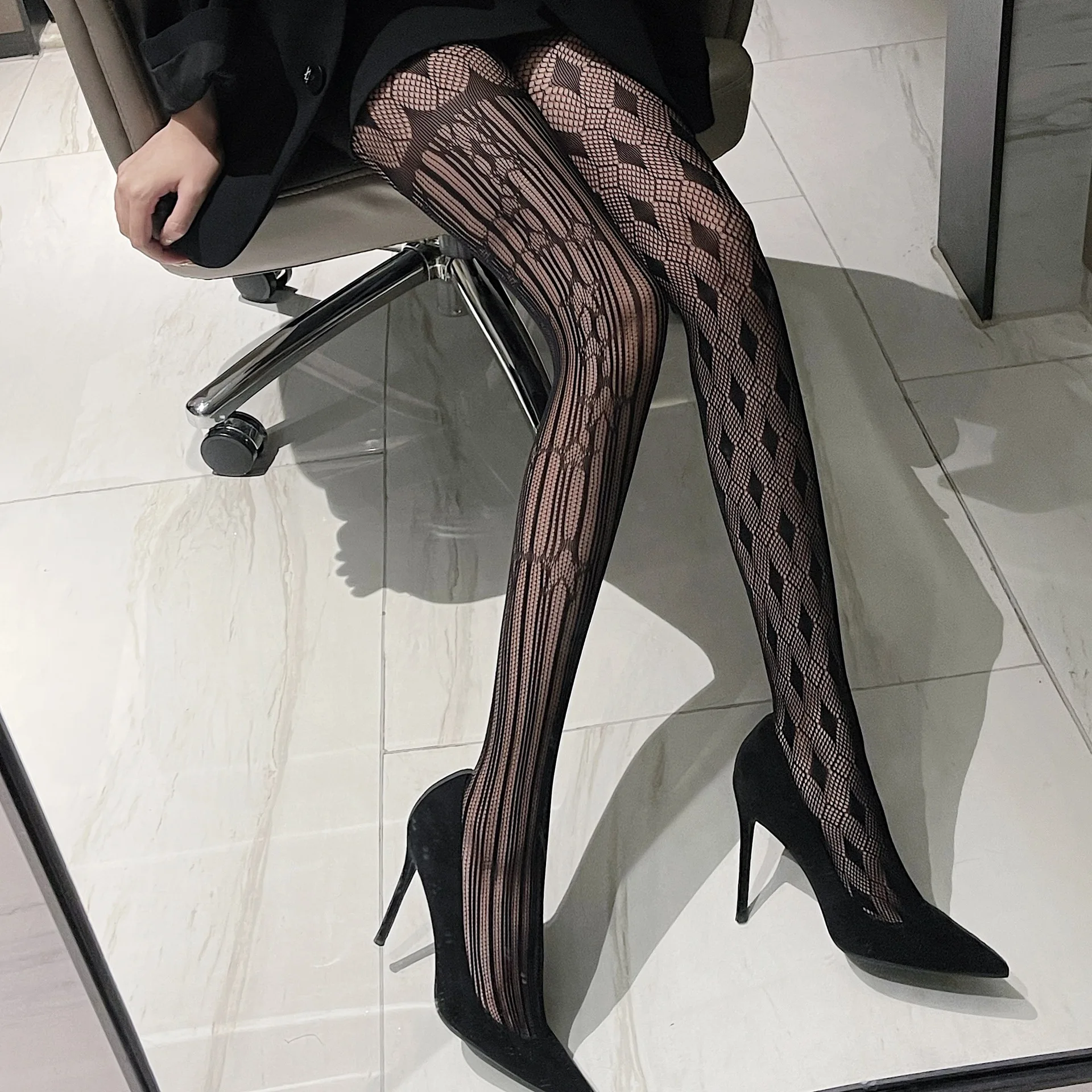 Dark Hollow Diamond-shaped Star Fishnet Stockings Women's Pantyhose Personality Student Black Silk Japanese Lolita Thin Section