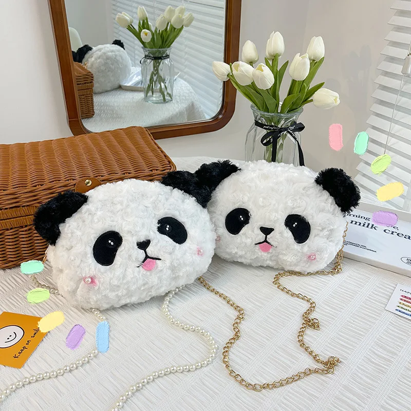 

2024 New Cute Panda Head Plush Handbag Cartoon Three-Dimensional Doll Network Red Panda Claw Machine Gift