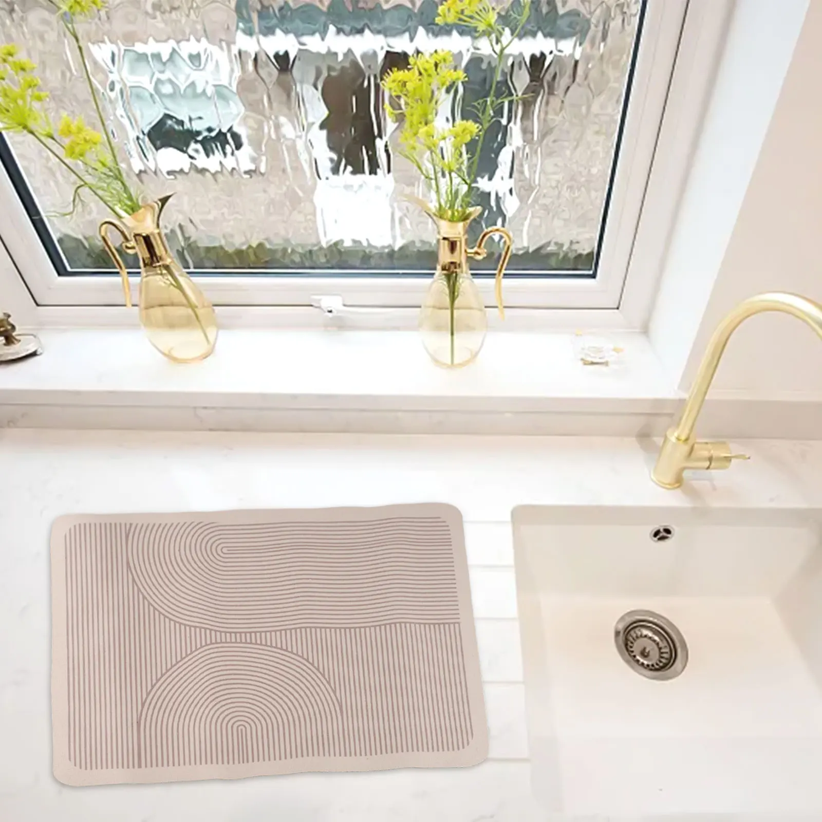 

Perfect Size Insulation Pad Ample Space Constant Use Resistant Easy To Clean Effective Heat Isolation For Kitchen