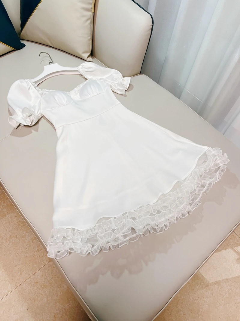 ชุดเดรสผ้าซาตินสีขาว Pure Desire คอเหลี่ยม แขนพอง กระโปรงทรงเอ สไตล์เรโทร สำหรับสาวๆ ฤดูร้อน