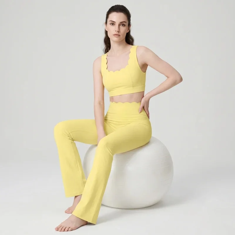 SharpStar New High Support Women's Sports Bra Set 2pcs High Waist Yoga Flared Pants Suit Scallop-shaped Workout Fitness Suit
