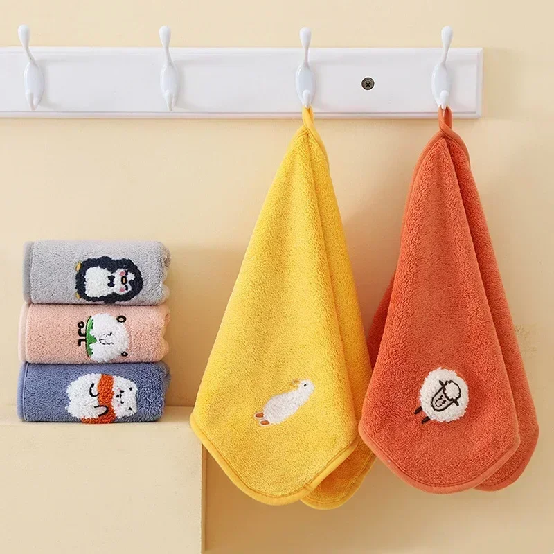 2024 Cute Baby Bath Towels Soft Coral Velvet Face Hand Towel Kids Shower Wipe Washcloth Children Handkerchief Absorbent Towel