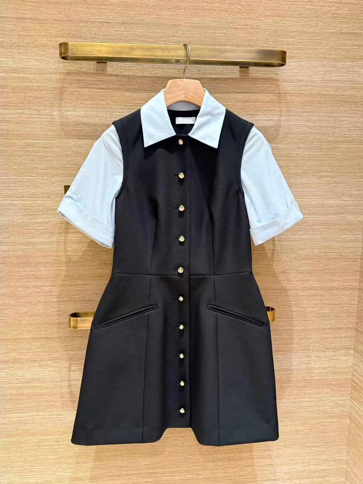 Heidd Early Spring …