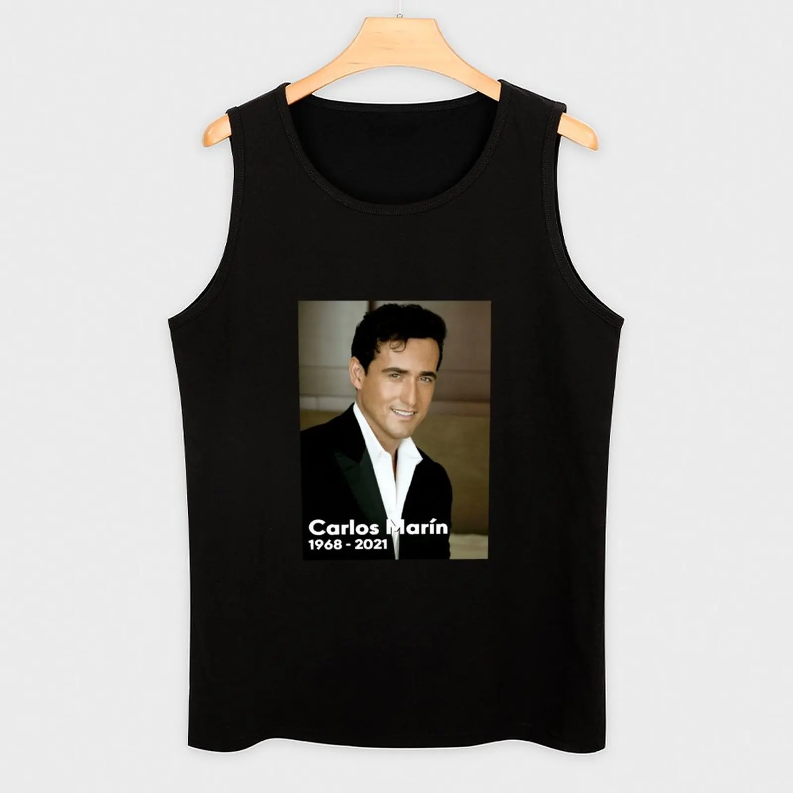 Il divo erinnern sich an carlos marin 1968-2021 klassisches tank top ärmellose gymnastik hemden männliche männer gym sportswear fitness