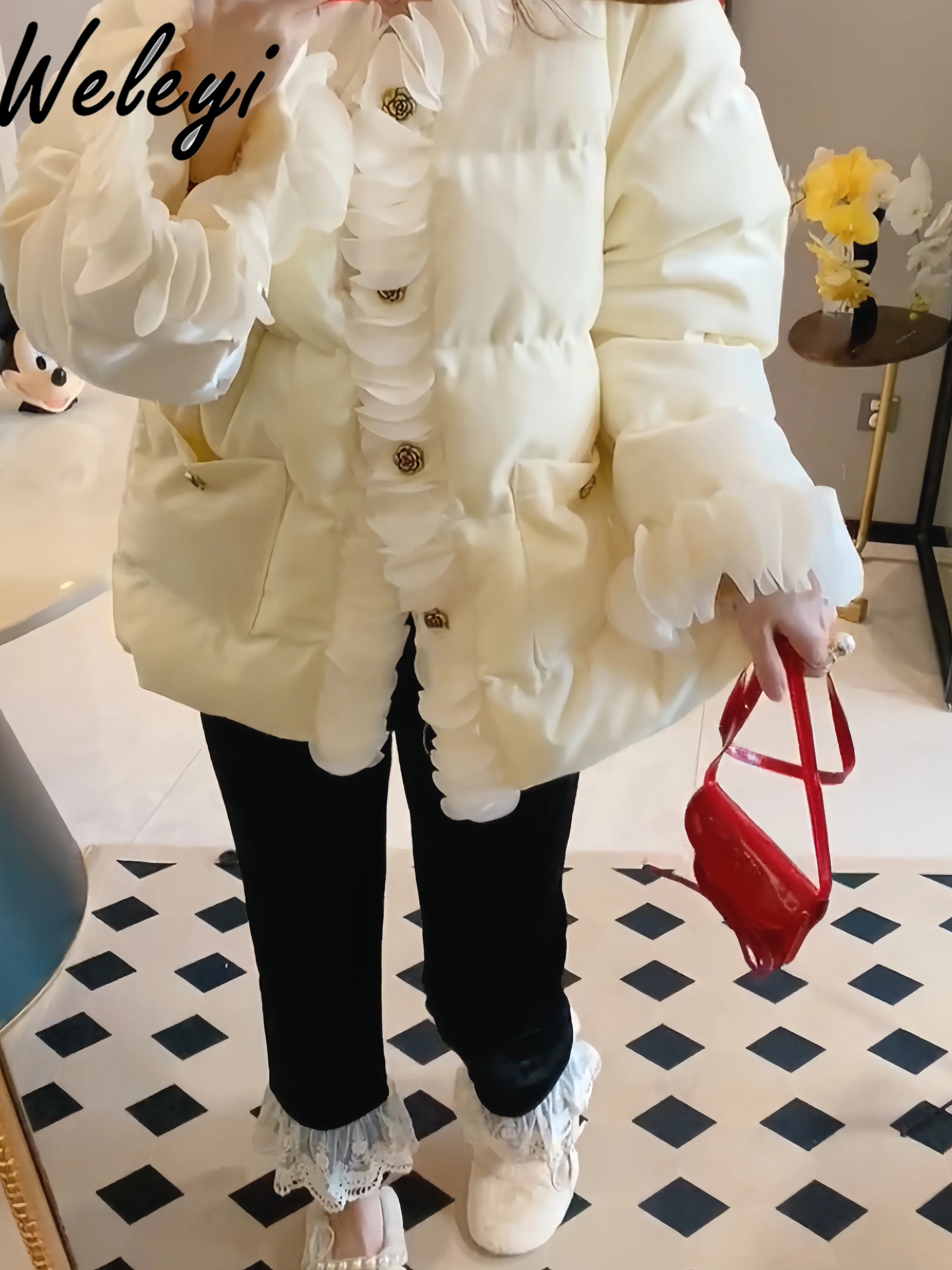 Sweet Cream White Bud Velvet Coat Woman Large Size Korean Style Women's Ruffled Clothing Warm Thick Cotton Jacket Female 2024