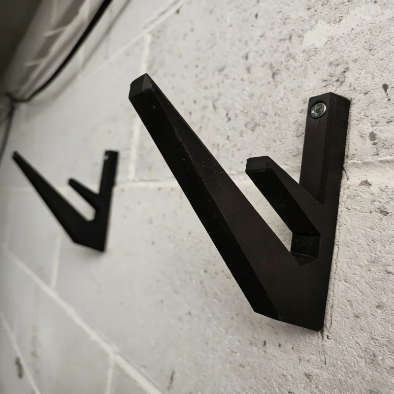 Wall-mounted Skateboard Storage Rack Features a Simple and Portable Design, Suitable for Indoor Storage(Included Screws)
