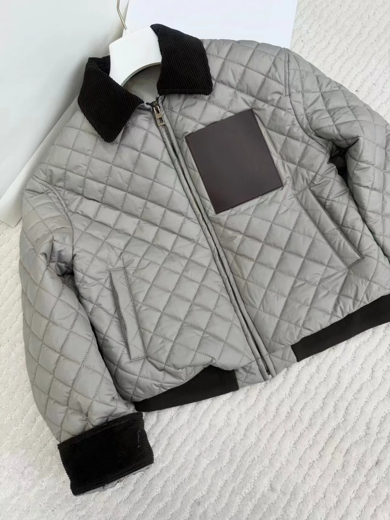 2026 Autumn/Winter New Short Cotton Jacket, Diamond Grid Splicing Material Cotton Jacket, High Quality, Soft and Lightweight