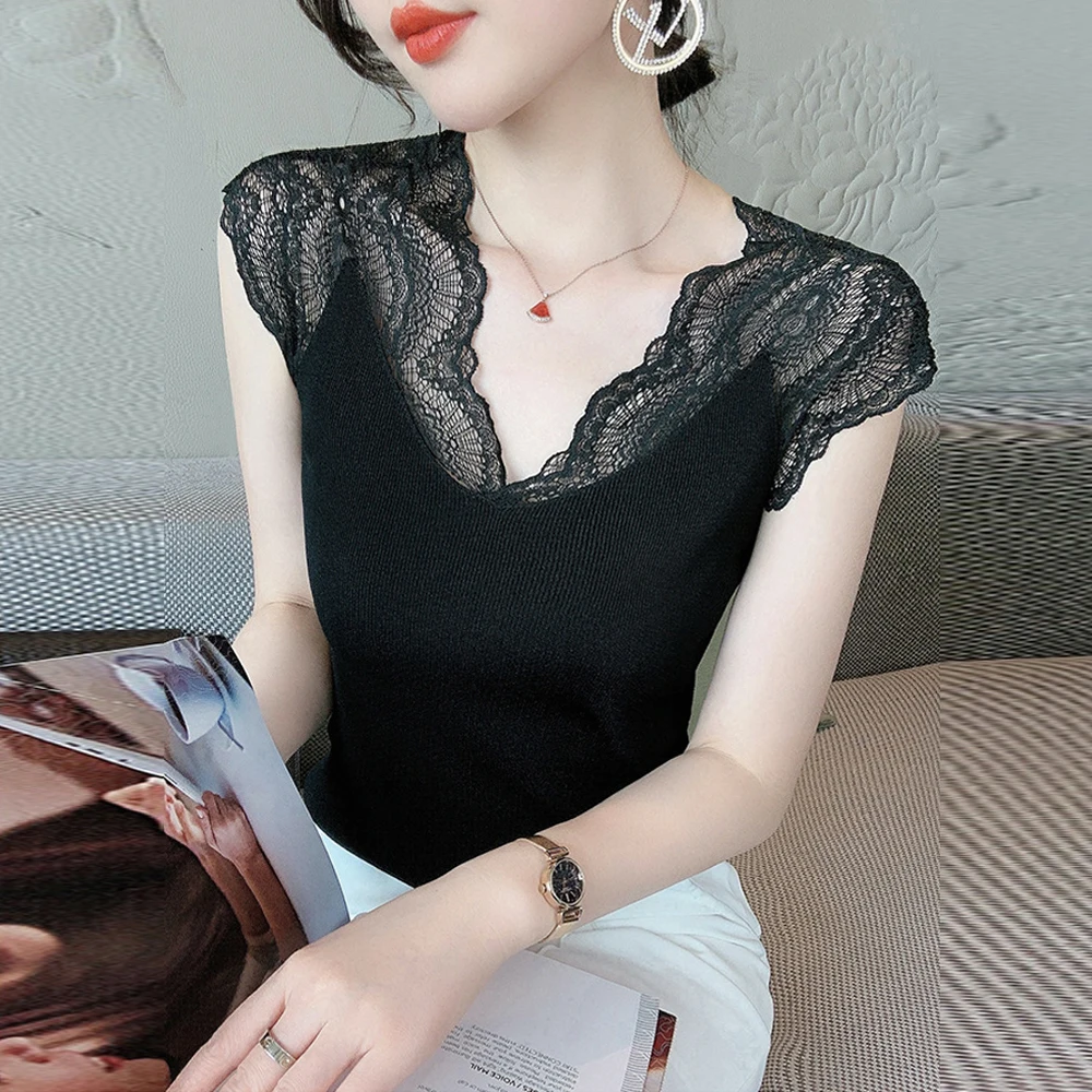 Black Pink Sleeveless Splicing Elastic T Shirt Women Cyan White Floral Lace Panel Shirts Top Girl S-3XL Clothes Female Blouses