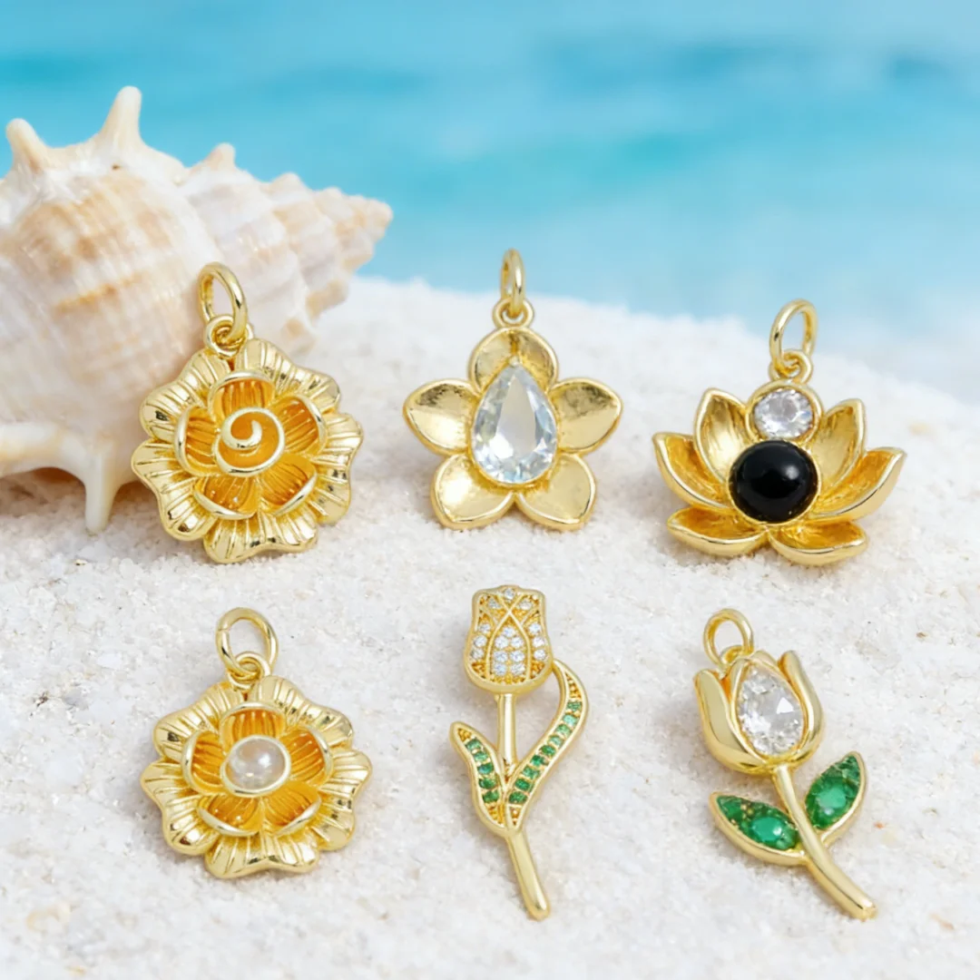 

4Pcs Pendants Sparkling Elegant Brass Zirconia Lotus Tulip Flower Charms DIY Jewelry for Necklace Bracelet Daily Party Accessory