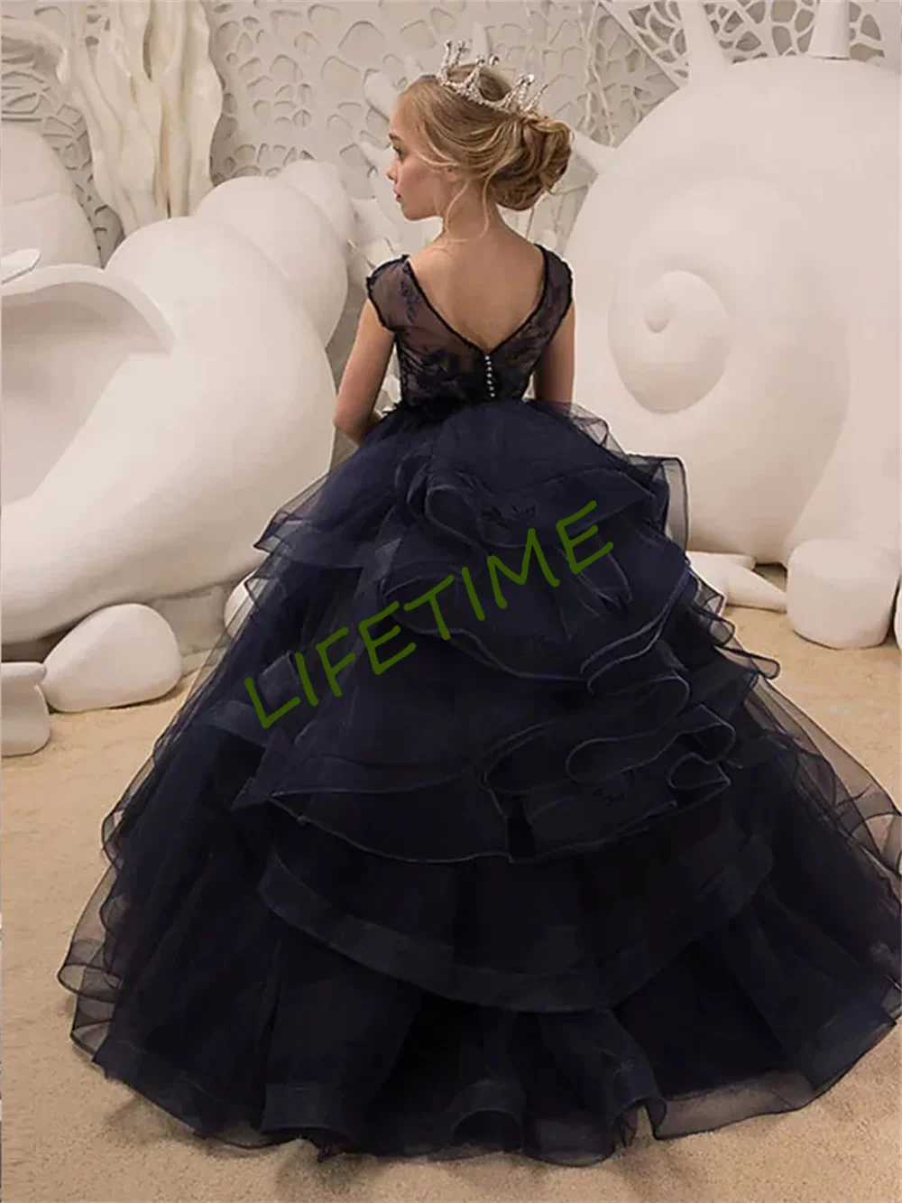 

Tiered Ruffles Flower Girl Dresses Wedding Tulle Sleeveless Jewel Neck Beaded Lace Princess Pageant Dress Kids 2-14 Years