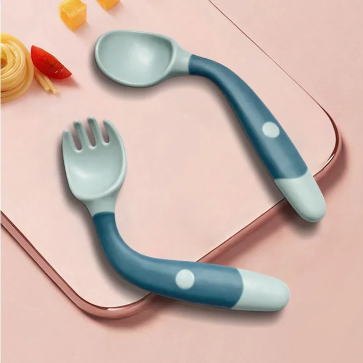 

Baby Bendable Silicone Dishes Set Spoon Fork Cutlery Auxiliary Food Toddler Learn To Eat Utensils Infant Training Feeding Things