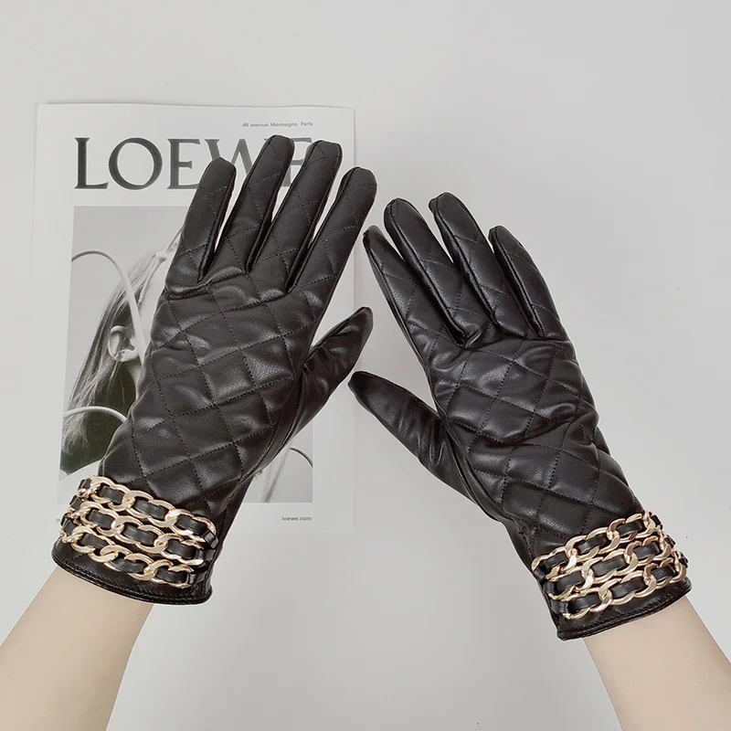 Women Black Chain Thickened Plush Inside Grid PU Artificial Leather Glove Sexy Female Nightclub Dance Punk Performance Mitten
