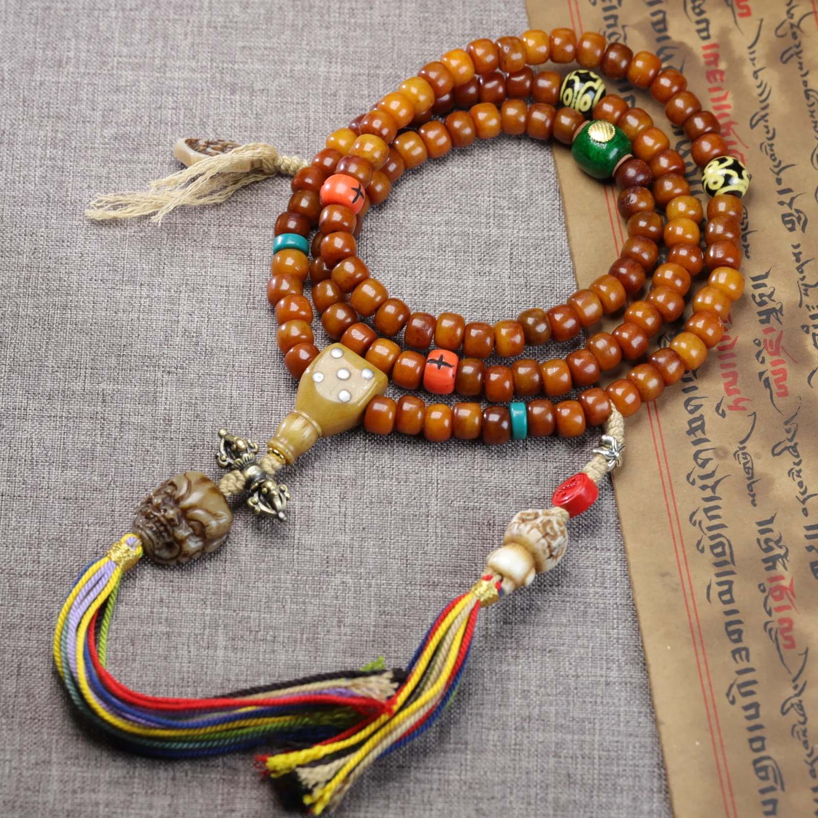 

Tibetan natural reflow yak bone barrel beads 108 beads necklace jade bone jumper chain rosary bracelet