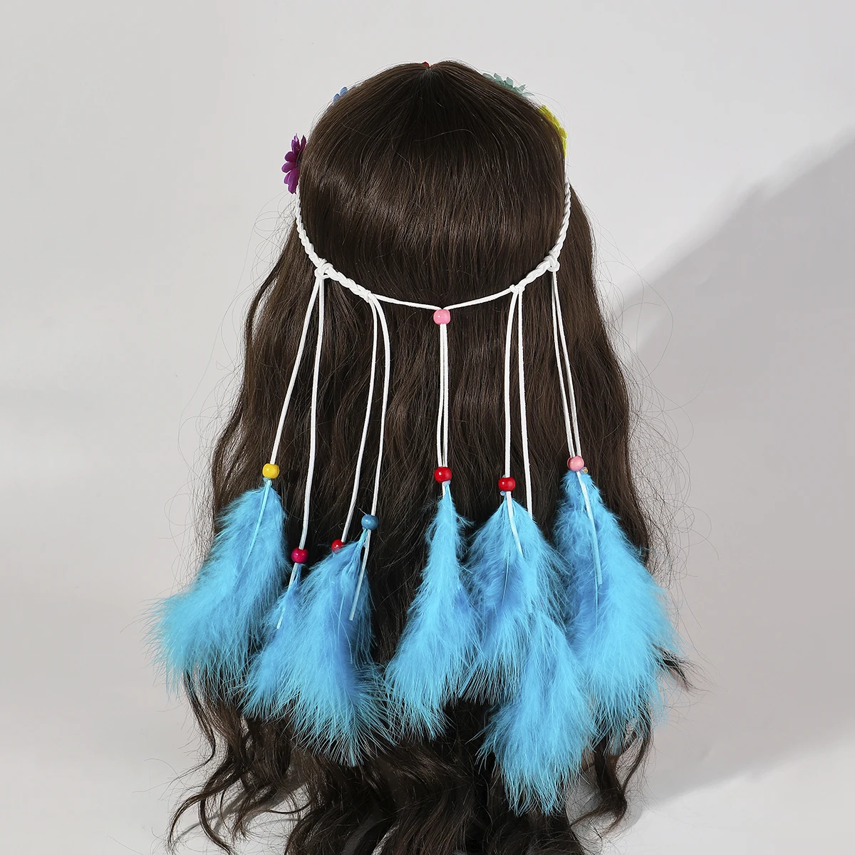 A bohemian feather Brazilian Carnival stage performance carnival Indian tassels tourist headgear headband