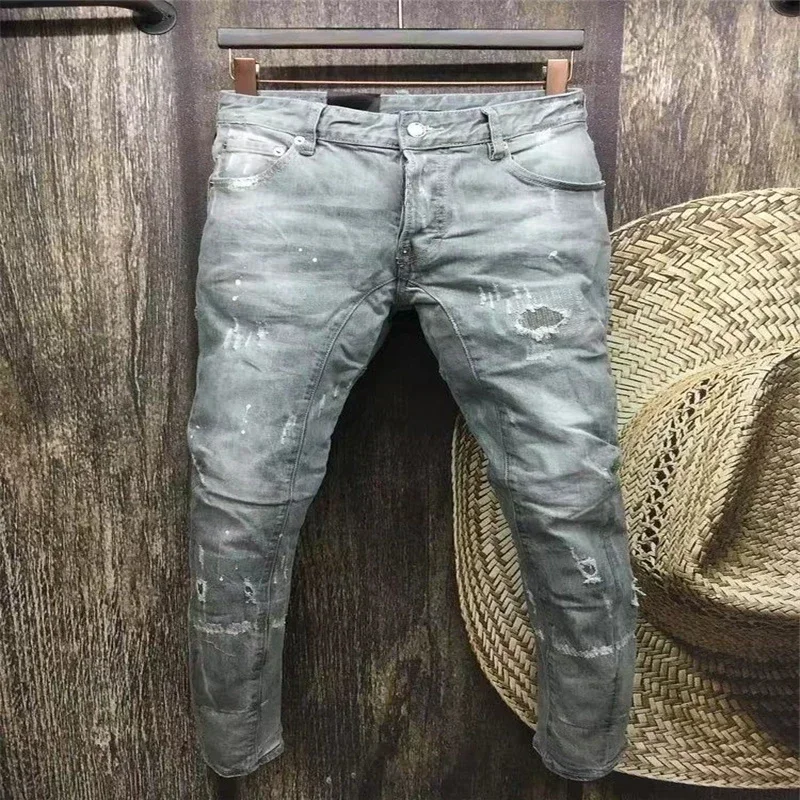 

Hot Vintage Italy 2025 Retro DSQ2 Moto biker Hole Stitching ICON Jeans Ripped Stretch Paint Patch Beggar Pants D2 Jeans Top