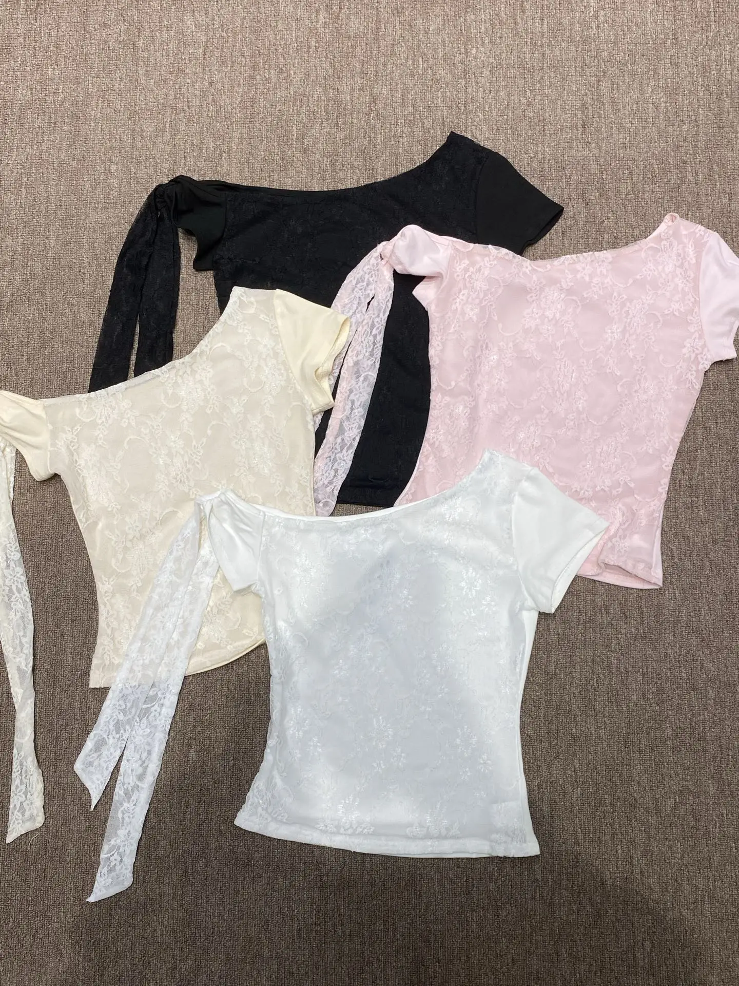 

Sweet And Spicy Style Lace Knot Short Sleeve T-Shirt Shoulder Baring Waist Cinched Side Shoulder Top Commute Fashion