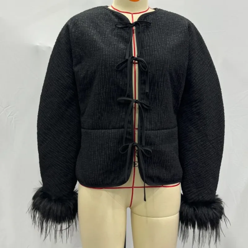 

2025 Chunky Knit Fur-Trimmed Long Sleeve Jumper Black Thickened Sweater Coat with Knit & Faux Fur for Womens Autumn/Winter Chic