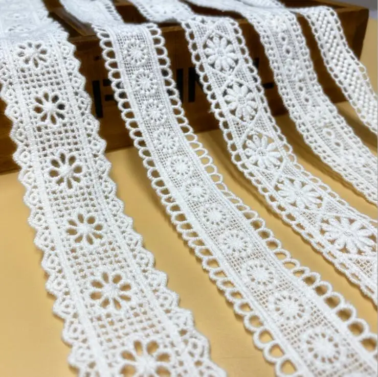 10yard/lot Hollow Out Design Off White Cotton Embroidered Small Wide Trims Beautiful X716