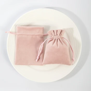 5 ชิ้นสีชมพูน่ารักกํามะหยี่กระเป๋ากระเป๋าสตางค์กระเป๋าเครื่องประดับงานแต่งงานของขวัญสําหรับแหวนต่างหูสร้อยข้อมือจี้สร้อยคอ Travel Sachet