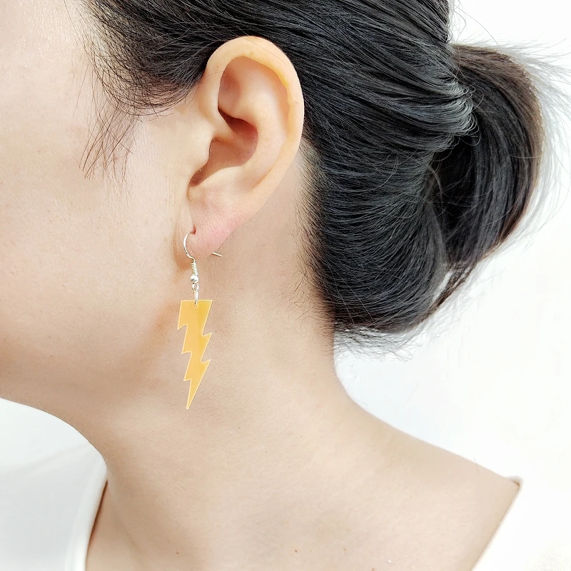 KUGUYS Trendy Geometric Hyperbole Small Lightning Jewelry Acrylic Drop Earrings for Women Fashion Accessories