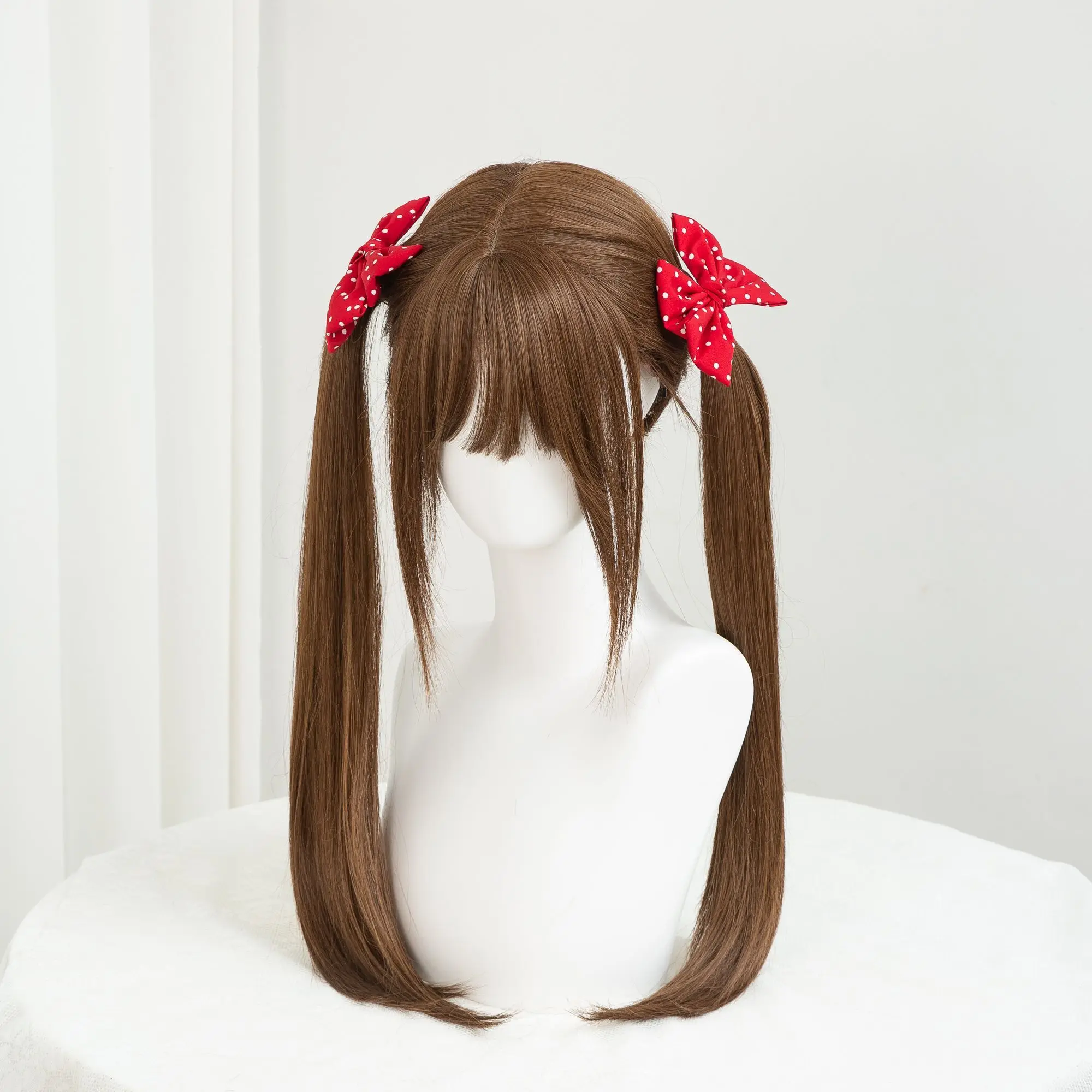 ‌Anime Lolita Wig - Realistic Long Straight Hair, Soft Fringe, Cute Cosplay Accessory, Perfect for Daily Wear