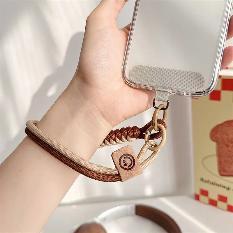 Tali Gantungan Ponsel Anyaman dengan Gesper Ganda untuk Wanita dan Pria, Universal, Anti-Hilang, Gantungan Kunci, Liontin, Tali Pendek untuk Pergelangan Tangan, Aksesoris