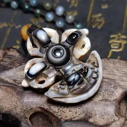 Rare Old Tibet Natural Agate Dzi Bead High Oil Coated Material in Tibet Amulet Pendant Necklace Jewelry
