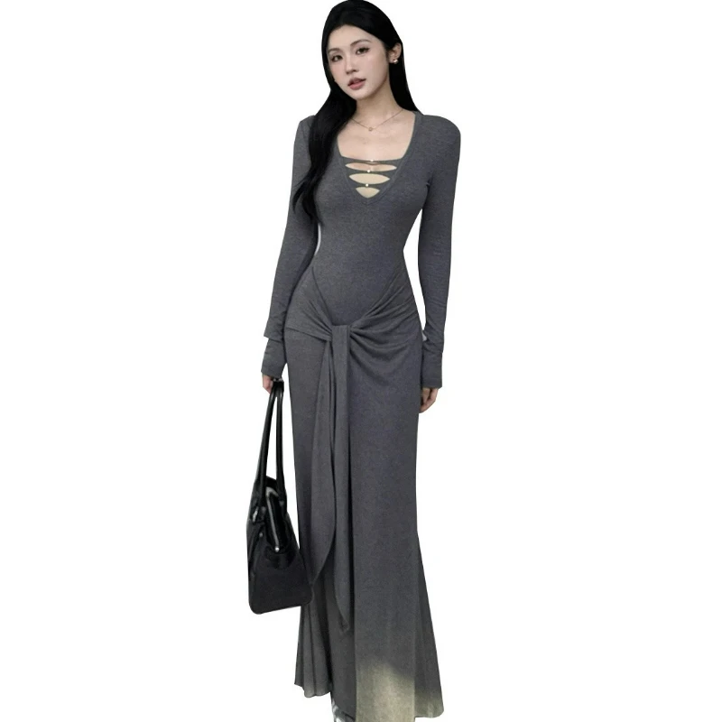 

V-neck Hollow Knitted Dress for Women 2026 Autumn New Style Fashionable Temperament Design Sense Slim Fit Bag Hip Long Skirt