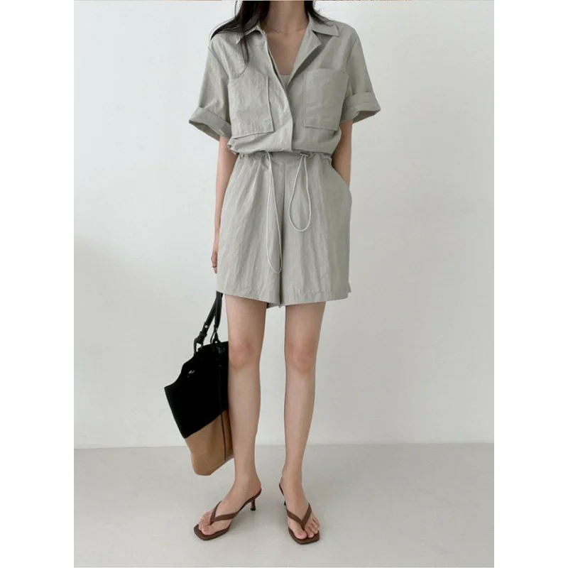 2025 شورت نسائي جديد بتصميم ريترو مخيط برباط الخصر بنمط شورت واسع الساق #6