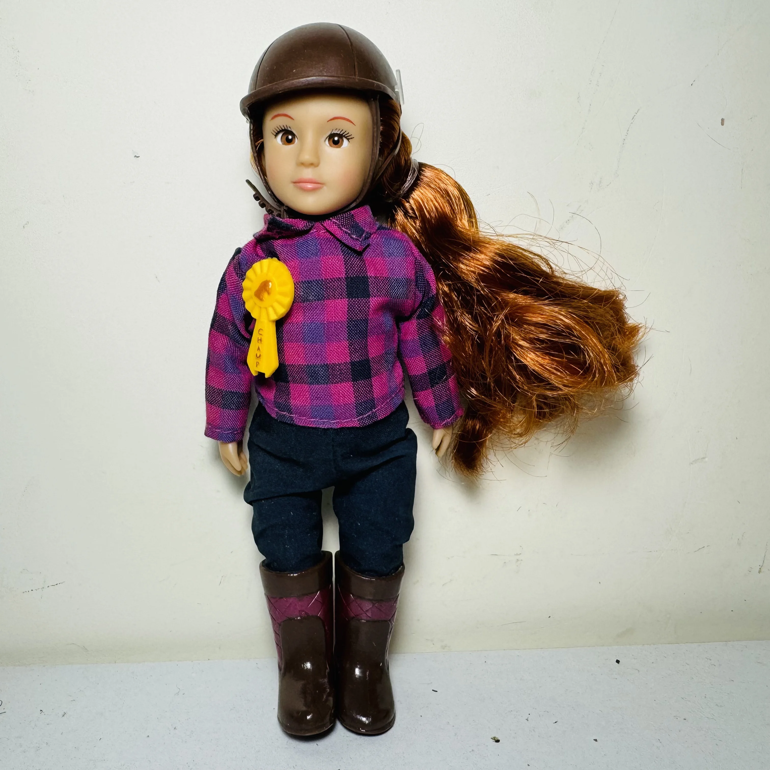 

15cm dolls Original Brown red hair Brown eyes beautiful girl Wearing a hat Wear boots Lovely girl doll Best Gift