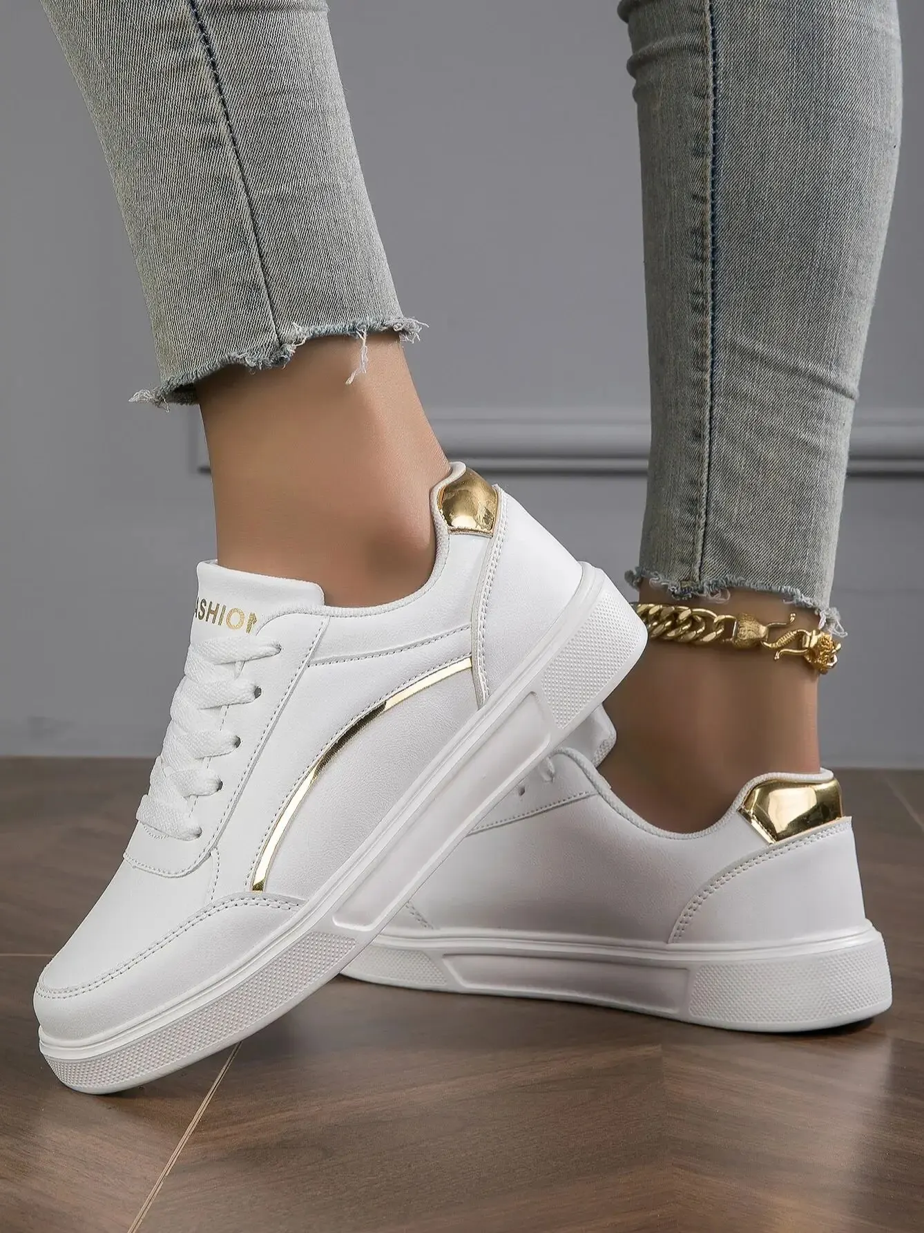 Baasploa Women Casual Sneakers Leather Platform Sneakers for Women Classics Comfort Skateboarding Shoes Non-Slip
