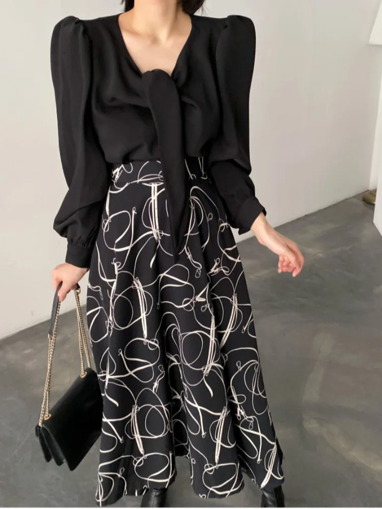 Korean Sle Elely Mature Women's Long Sve irt Scarf Collar Bubble Sve Spring Autumn Light Maturi Single Button