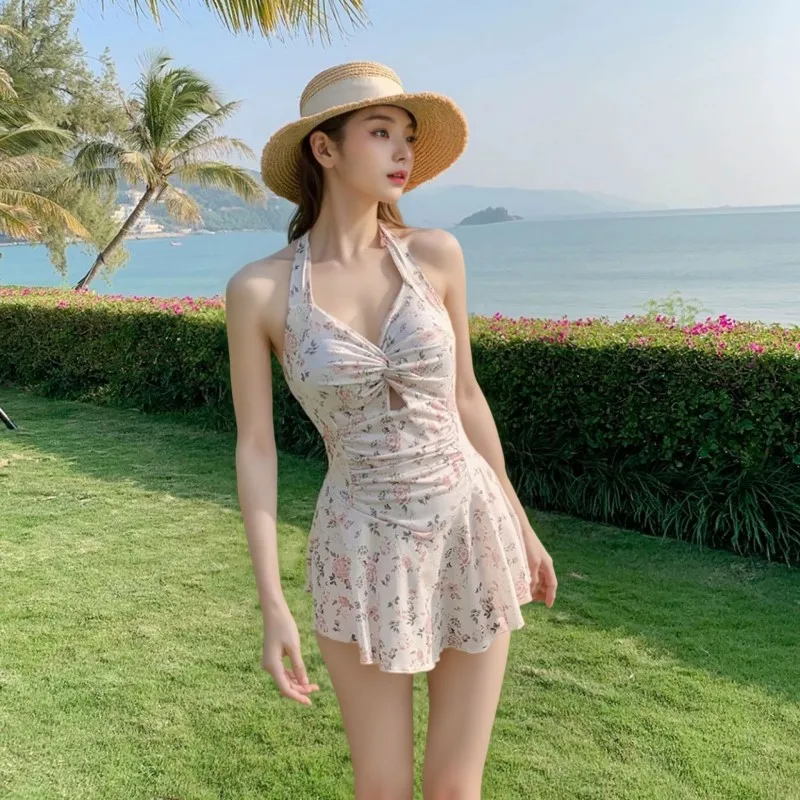 Traje de baño bonito y dulce con cuello colgante para mujer, ropa de playa Sexy de una pieza, traje de baño, vestido de playa, traje de baño de cintura alta