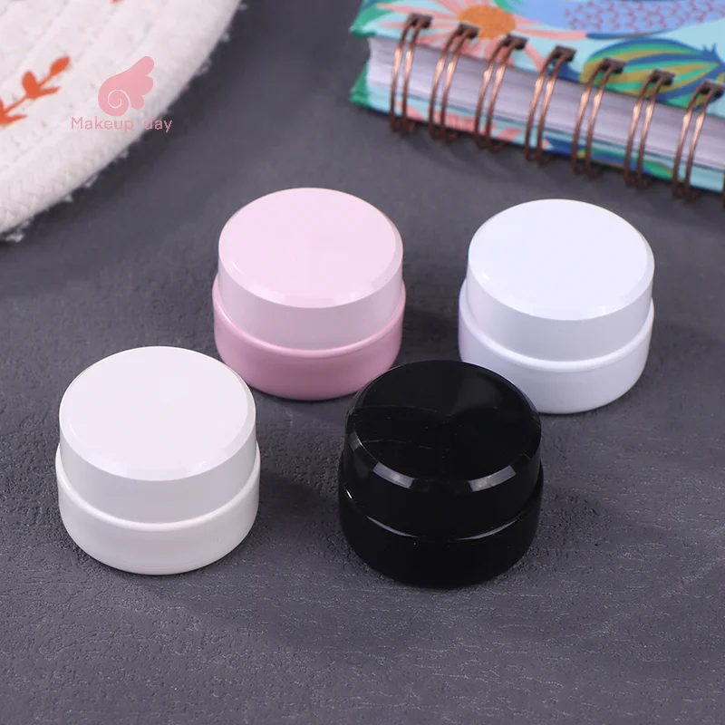 

1/4PCS 3g Empty Plastic Nail Art Cosmetic Round Containers Jar Small Sample Cream Pot Nail Gel Powder Box Makeup Lotion Tool