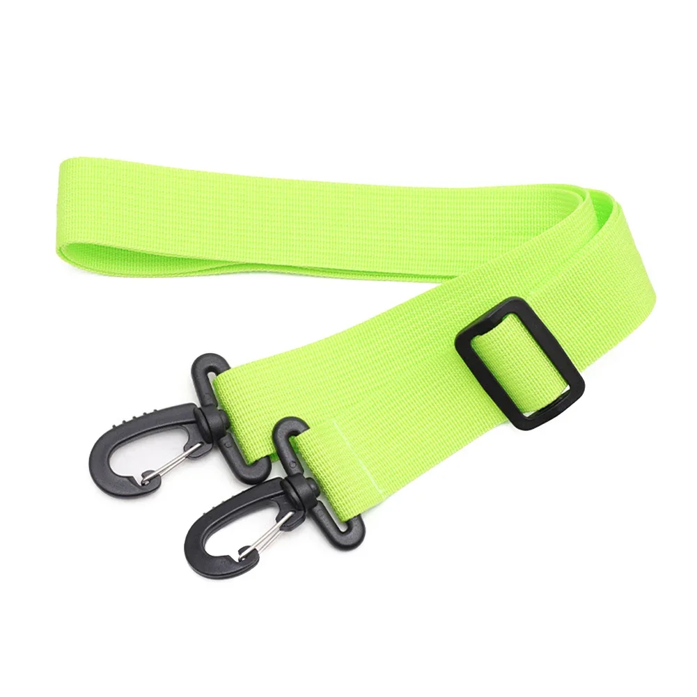 Sturdy strap for transporting two boards together with 360-degree rotating hooks and adjustable sizing for usage scenarios