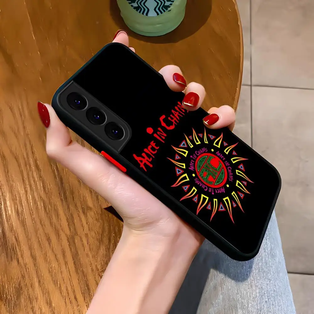 Retro Music Alice In Chains Phone Case For Samsung S25 S22 S24 S23 S21 FE Plus Ultra Skin Feel Bumper Case